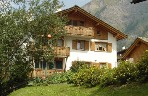 Vals Apartment | Dachwohnung Unterem Hoereli