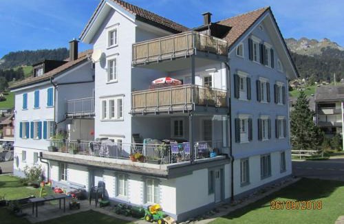 Unterwasser Apartment | Dachwohnung Zentrum Unterwasser