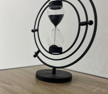 Orly-sur-Morin Villa | Daenerys Suite