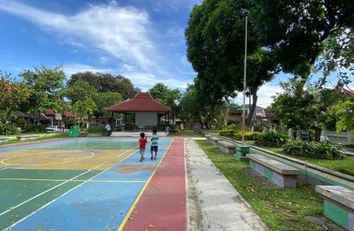 Yogyakarta House | Daffodil House Proper Guest House Near Malioboro
