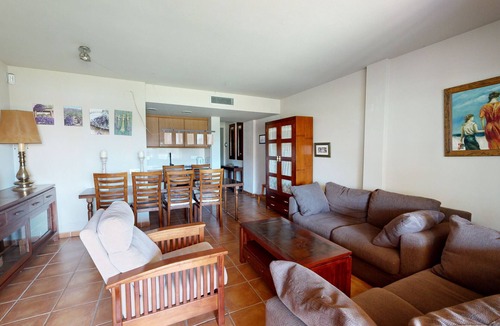 El Perello Ski Chalet | DAFFODIL LES OLIVERES