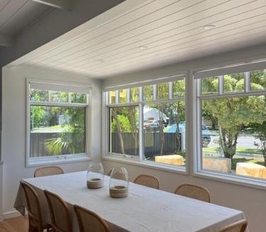 Huskisson House | Daffodil on Owen