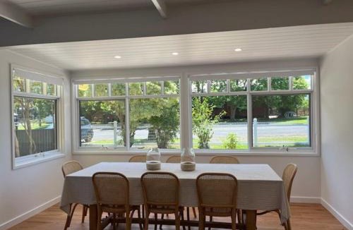 Huskisson House | Daffodil on Owen