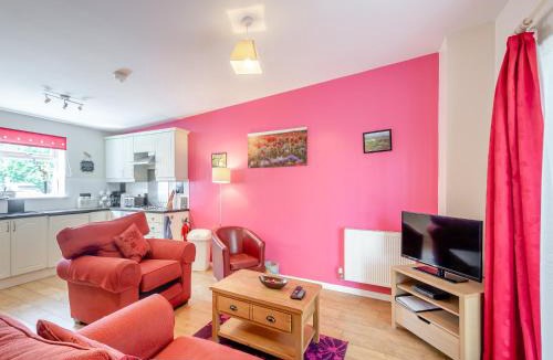 Great Hatfield House | Daffodil - W43304