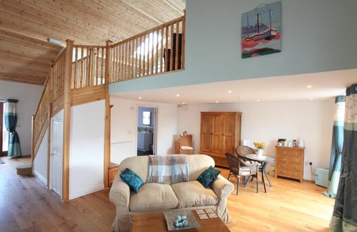 Hickling Bed & Breakfast | Dairy Barns
