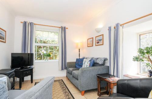 Mullion House | Dairy Cottage