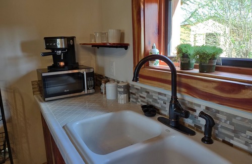 Lebanon Cottage | Dairy Cottage in The Cedars