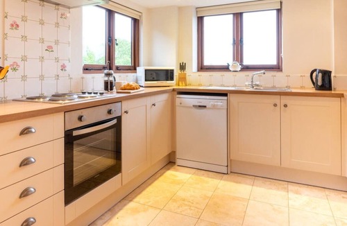 Wadhurst Ski Chalet | Dairy Cottage in the beautiful Wadhurst