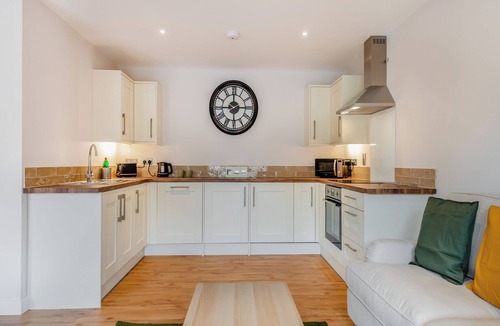 Alderbury Cottage | Dairy Cottage-UKC5158