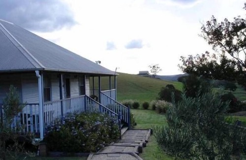 Mount View Cottage | Dairy Farm Cottage.