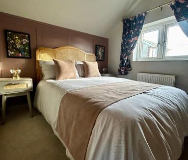 Framlingham House | Daisy Cottage - Framlingham