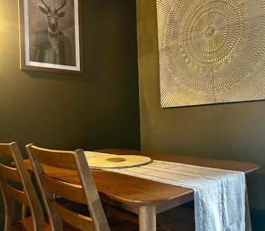 Framlingham House | Daisy Cottage - Framlingham