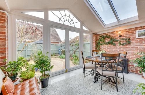 Halesworth House | Daisy Cottage