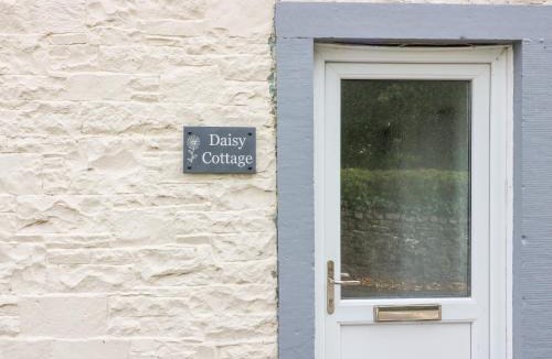 Moffat House | Daisy Cottage