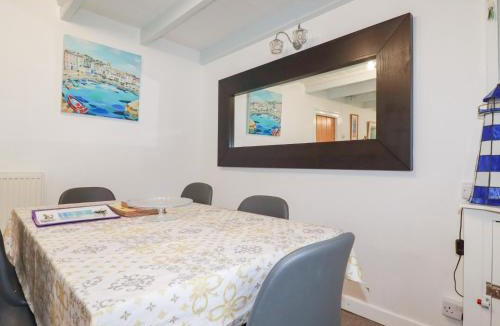 Rose House | Daisy Cottage