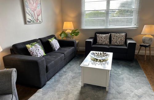 Yarram House | Daisy Cottage on Duke 1BR