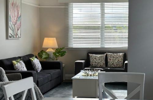 Yarram House | Daisy Cottage on Duke 1BR