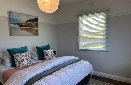 Yarram House | Daisy Cottage on Duke 3BR