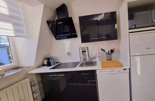 Saint-Maurice Pellevoisin Apartment | Daisy-Gares, Grd Palais, Zénith&Centre à Deux Pas
