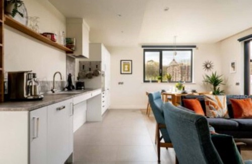 Old Somerby Cabin | Daisy Lodge