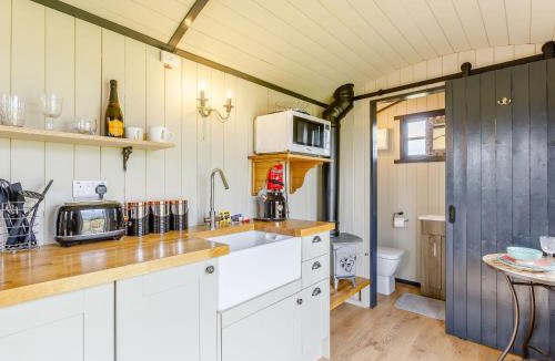 Chipping Norton House | Daisy's Rest