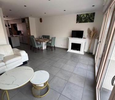 Magny-le-Hongre Villa | DAKEY home - Disneyland Paris, Village Nature