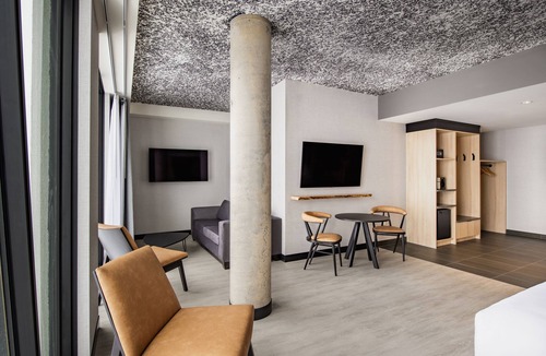 Stonebridge Hotel | Dakota Dunes Resort
