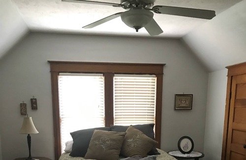 Polk County House | Dala House a wonderful destination in Stromsburg, Nebraska