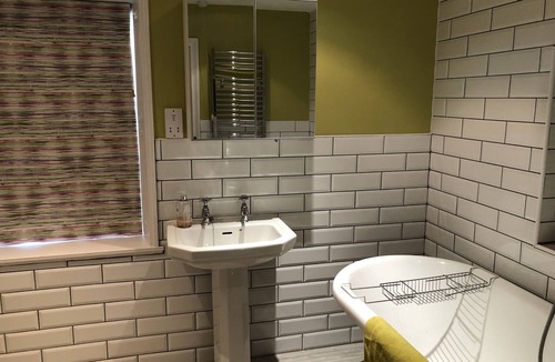 Fourstones Near Bentham Bed & Breakfast | Dale House B&B