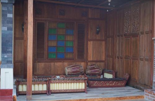 Mlati Villa | Dalem Jongke by Ubu Villa - 9 Bedrooms Villa in Yogyakarta