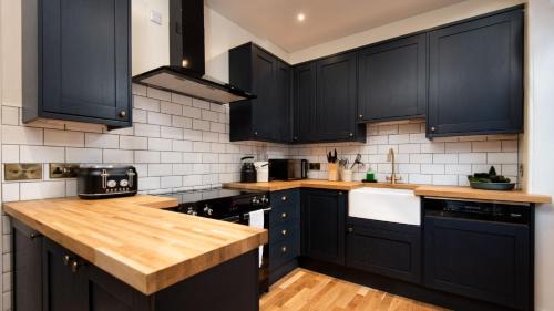 Peebles House | Dalgety