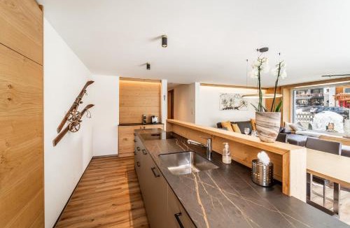 Saas Almagell Apartment | Dalias Ferienparadies Apartment EDELWEISS 6P