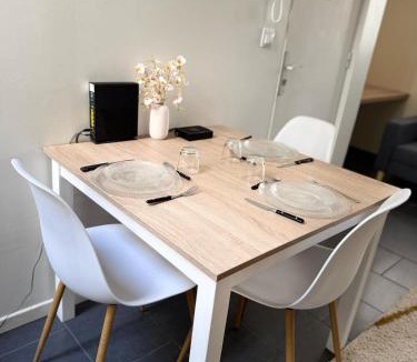 Cote Est Soquence Apartment | Dalikyda - Le Clovis - Center - Free parking