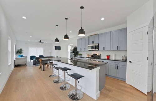South Dallas - Fair Park House | Dallas Cotton Bowl Cowboy