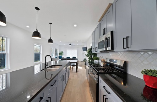 South Dallas - Fair Park House | Dallas Cotton Bowl Cowboy