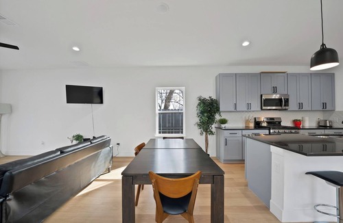 South Dallas - Fair Park House | Dallas Cotton Bowl Cowboy