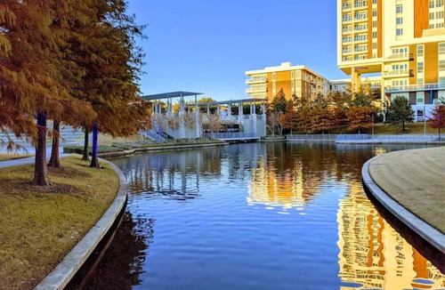 Addison Apartment | Dallas Modern Home, Prime Location. World Cup Dallas 2026