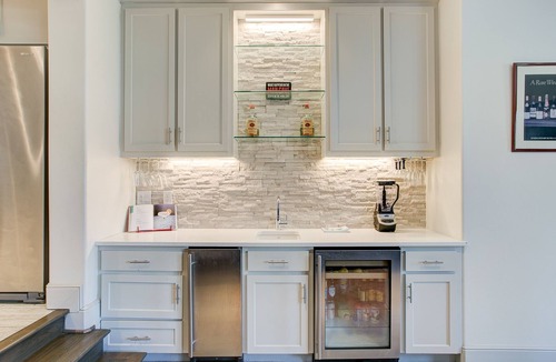 Lakewood House | Dallas - On the Creek by White Rock Lake