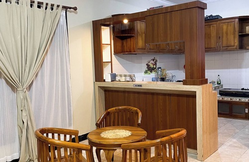 Labuan Bajo House | dAlvin: Room 5 | 10 Minutes From Airport