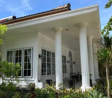 Krui House | Damar Tree Resort
