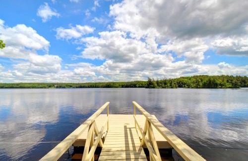 Newcastle House | Damariscotta Lakefront Retreat