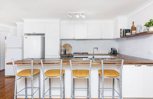 Gerroa House | Dambreezy - Water Views