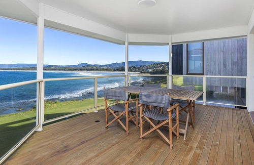 Gerroa House | Dambreezy - Water Views