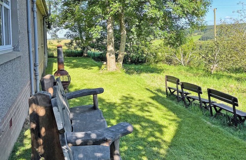 Alford Cottage | Damil Cottage - UK44789