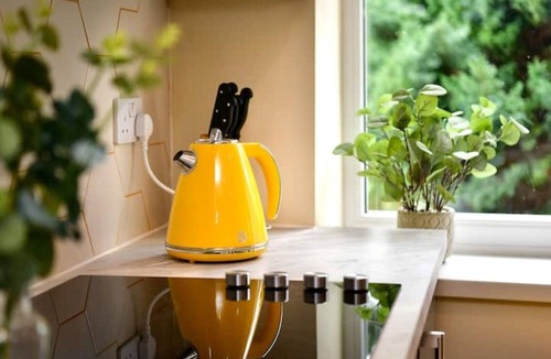 Glynneath Apartment | Dan Y Coed