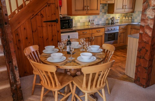 Ruswarp Cottage | DANBY COTTAGE, family friendly, character holiday cottage in Ruswarp
