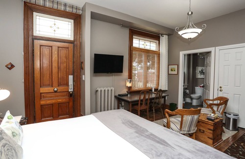 Markdale House | Danby House