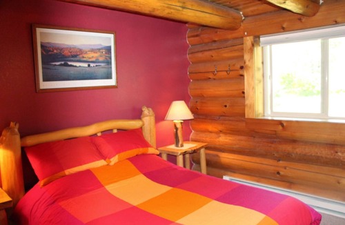 Winthrop House | Dancing Wolf Two Bedroom Two Bath Townhouse