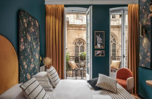 Les Halles Hotel | Dandy Hotel