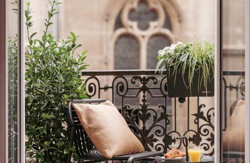 Les Halles Hotel | Dandy Hotel